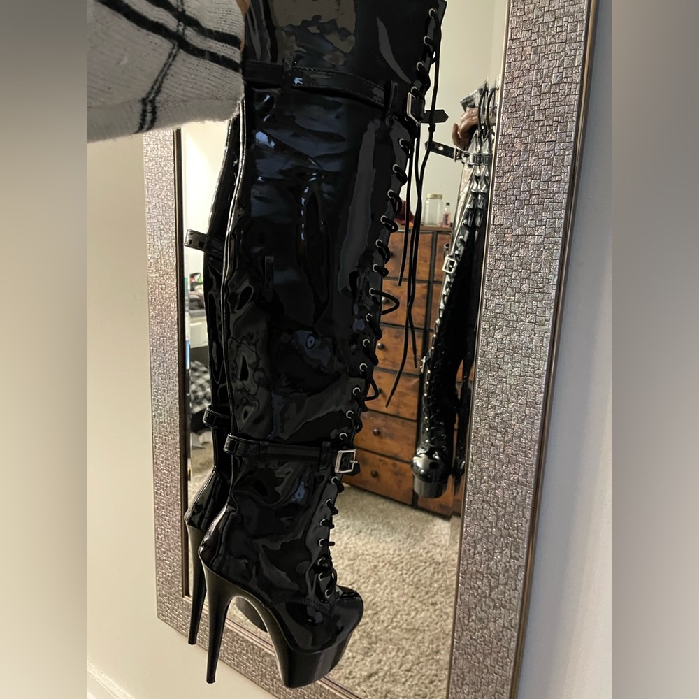 Never Worn 6.5 Stiletto Boots
